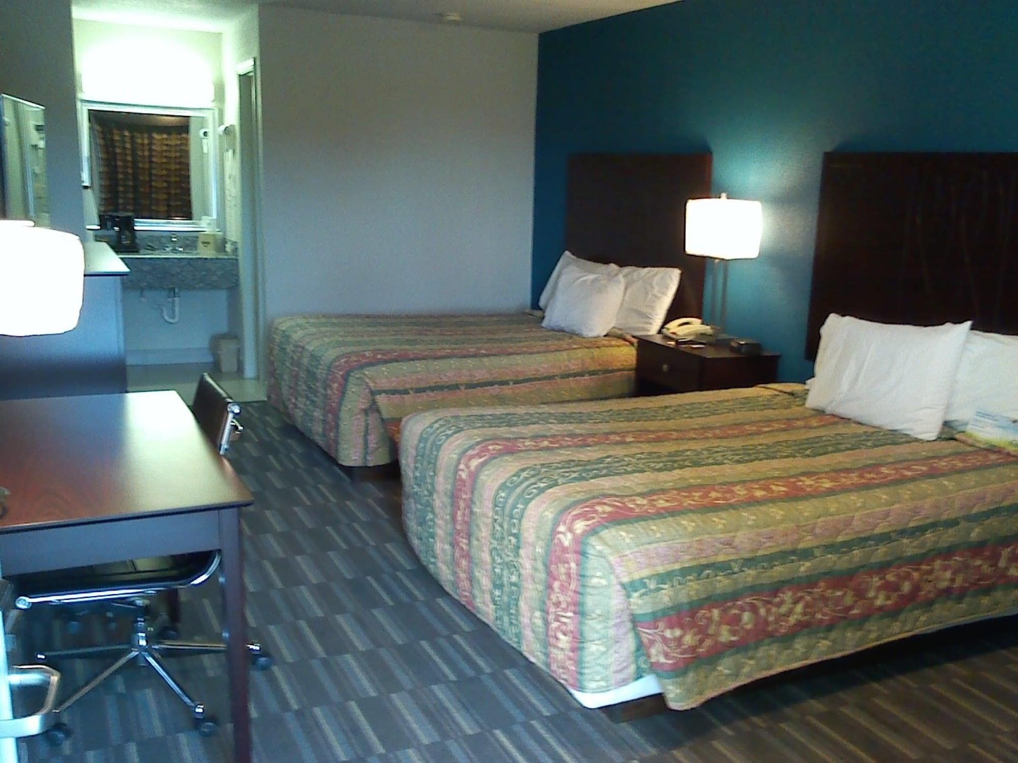 Days Inn By Wyndham Snyder Bagian luar foto